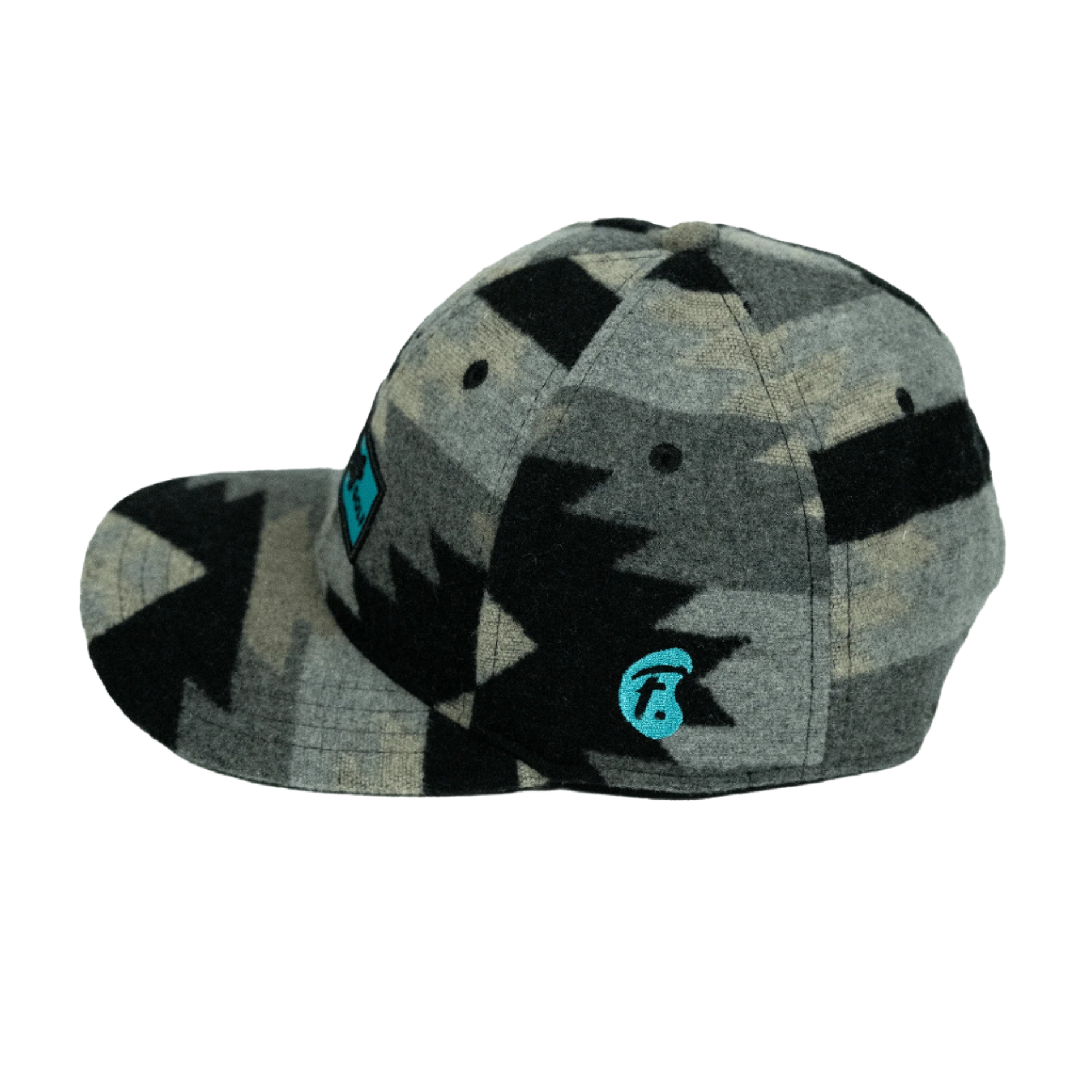 Aztec Flannel Snapback - Fresh GolfOne size